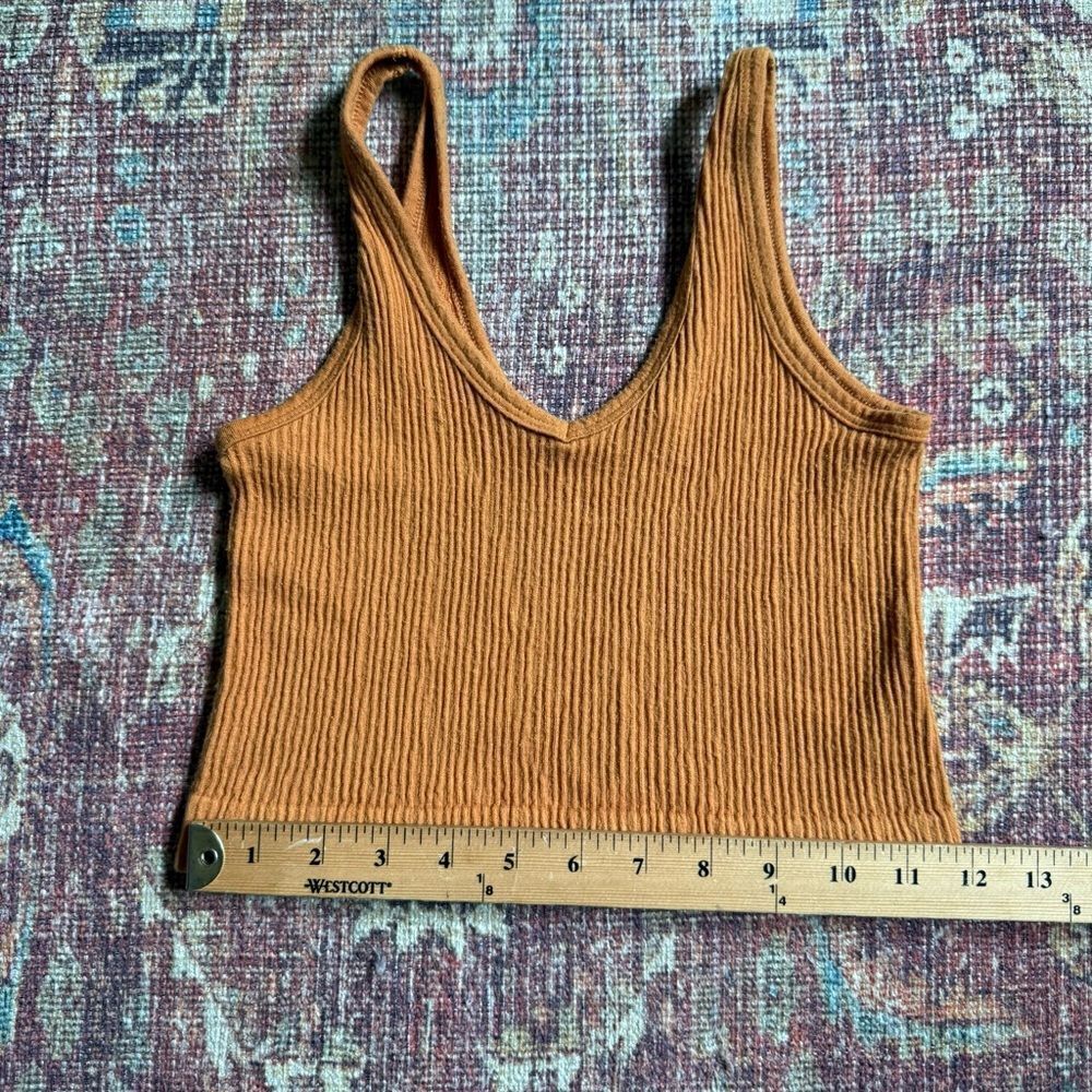 Out From Under Women’s Medium Ribbed Mustard Cropped Tank Top Bralette - Picture 4 of 7